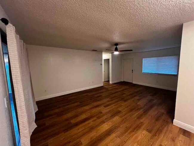 Photo - 543 Silver Course Ct