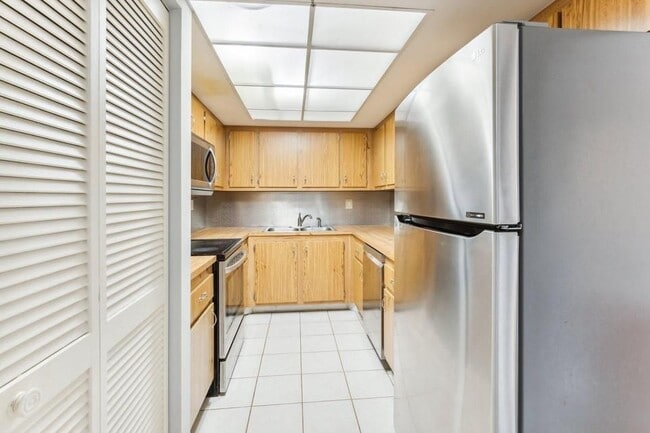 Photo - 6463 La Costa Dr Unit 201