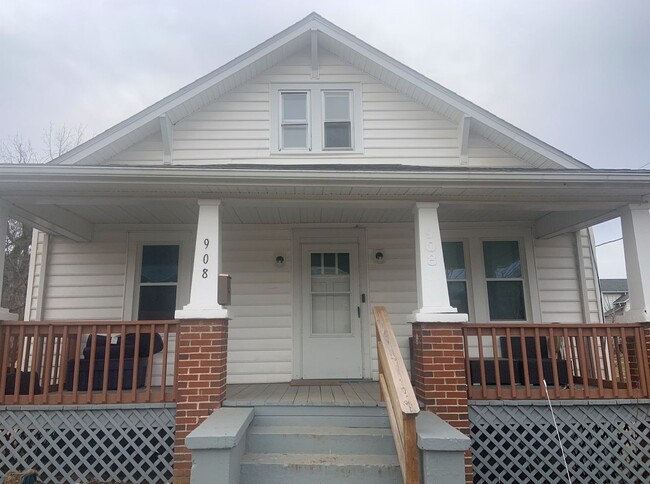 Spacious 3BR House in NW Roanoke - Spacious 3BR House in NW Roanoke