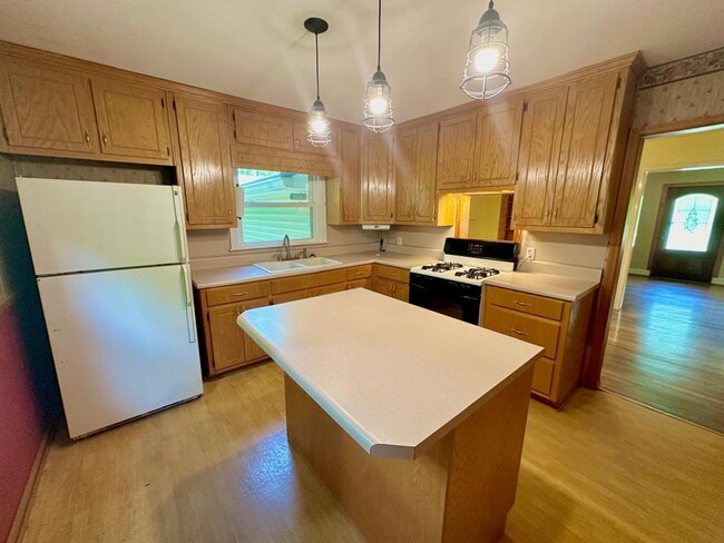 Photo - Fantastic Full Brick Ranch