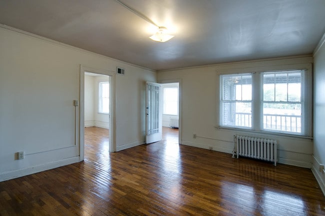 Photo - Tattarax - 1611 Laramie Street