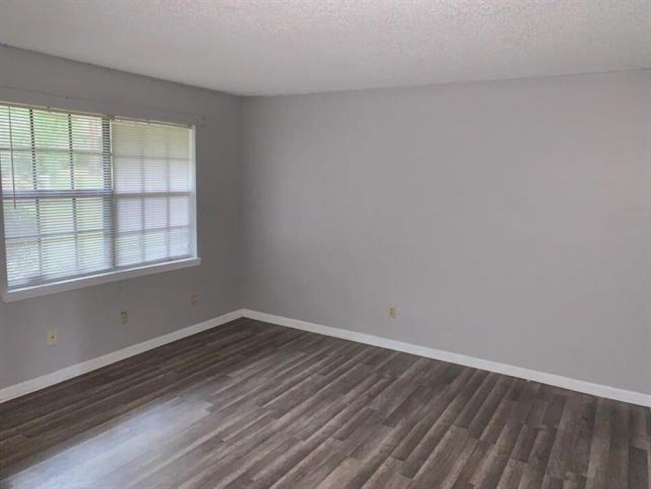 Photo - 145 Horseshoe Dr