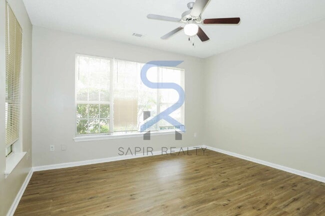 Photo - All-Electric Comfort – 3BR/2.5BA Near Everyday Essentials