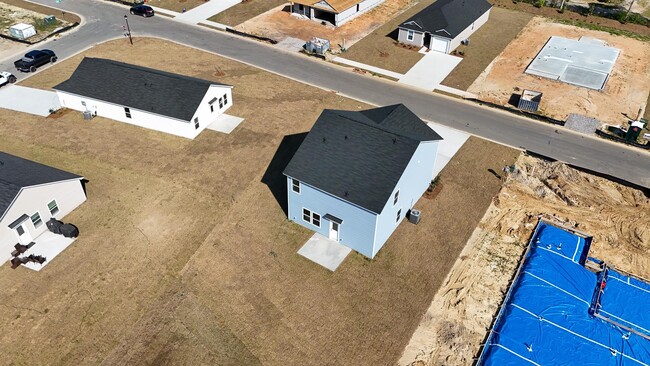 Photo - 324 Sweet Vernal St