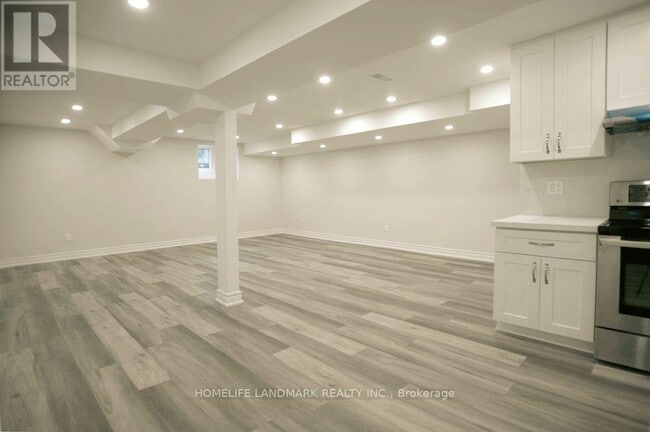 Photo - 5 Southvale Dr