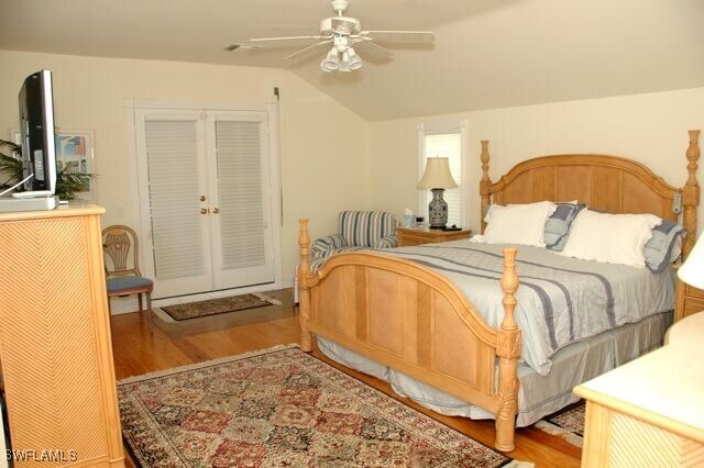 Photo - 590 E Lake Dr