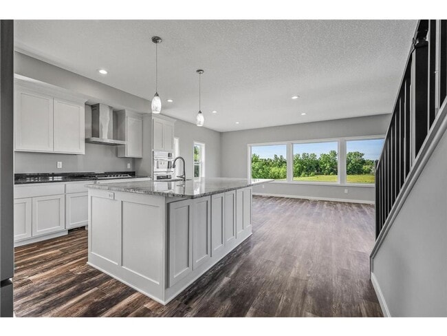 Photo - Rare 3 bed 4 bath no upgrade left out! 2 full kitchens, great views, dont miss out!