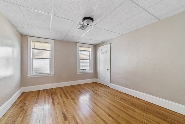 141 Cambridge St Unit 1