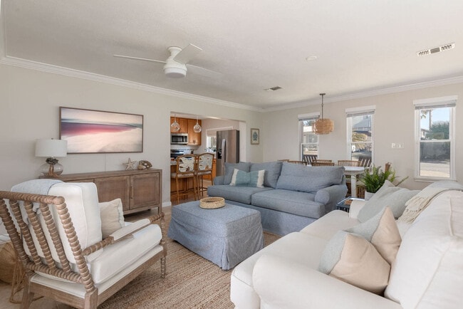 Building Photo - 217 Carol Pl Unit SI ID1511630P