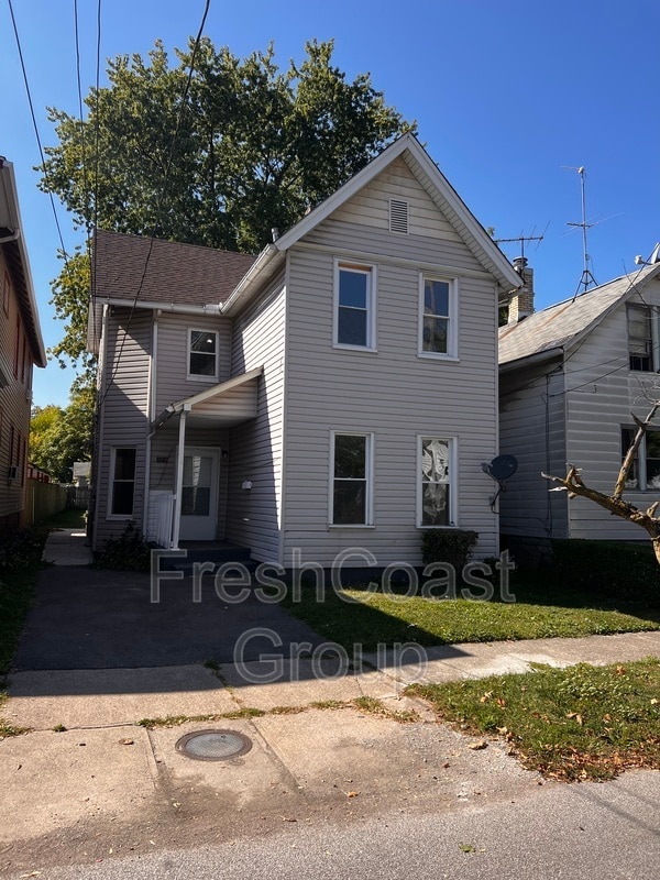 Building Photo - 3318 W 30th St Unit 2