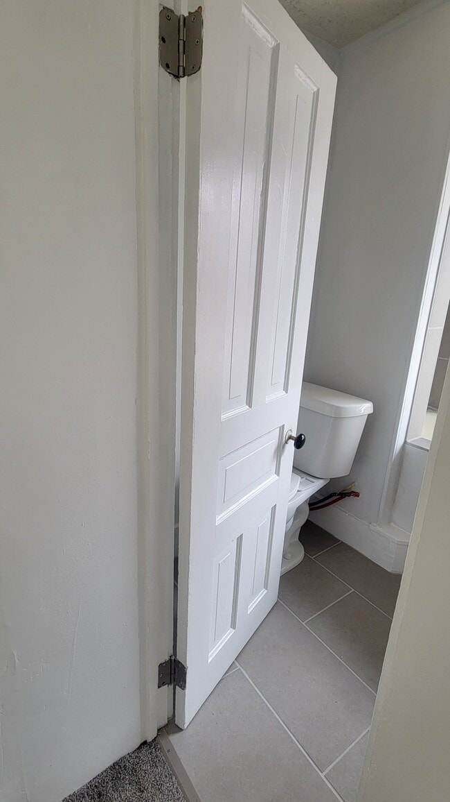 Photo - 4829 Calvert St Unidad 2