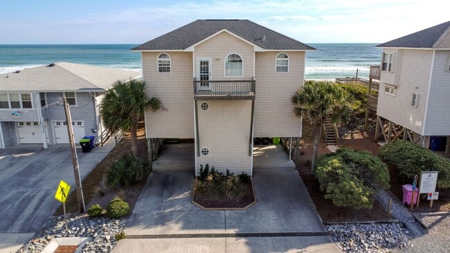 Building Photo - Oceanfront- Pet Friendly- Fully Furnished-... Rental