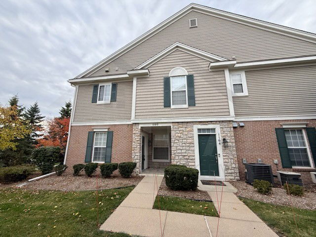 Building Photo - 1160 Alameda Blvd Unit 59