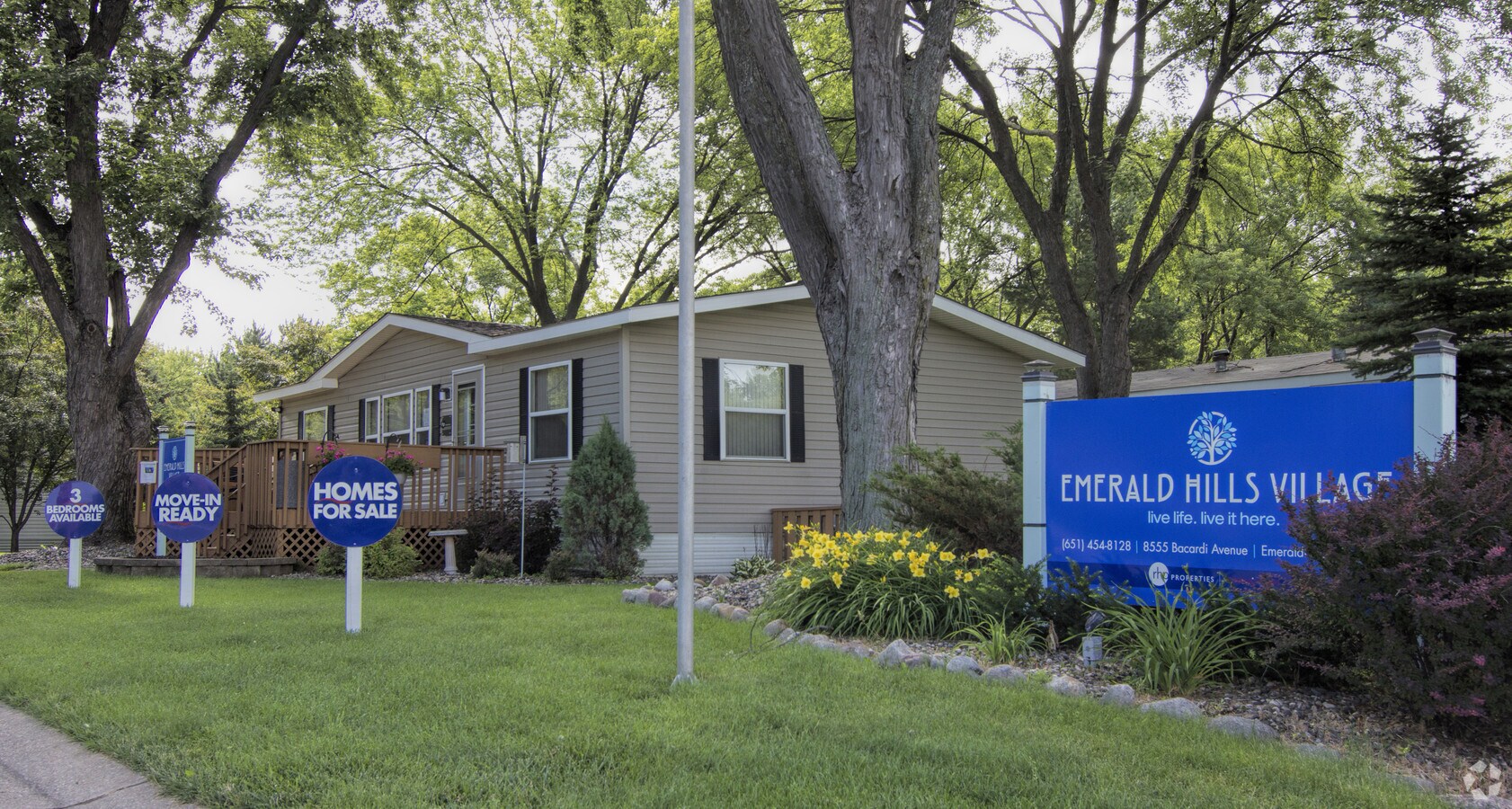 Emerald Hills Village - Emerald Hills Village