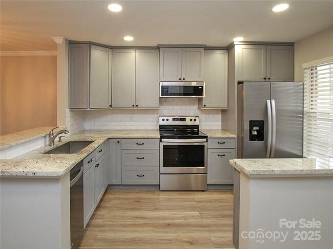 Photo - 8244 Circle Tree Ln