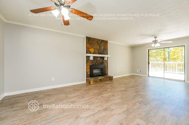 Photo - 558 Lake Michele Ct
