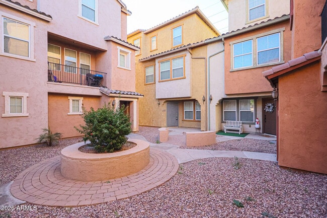 Photo - 2030 N 78th Glen