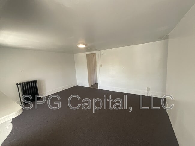 Photo - 351 W King St Unit 5