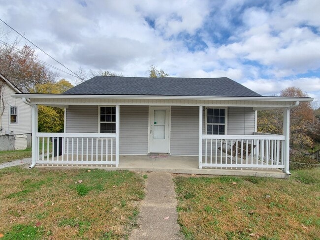 Building Photo - Great house for rent in Columbia!