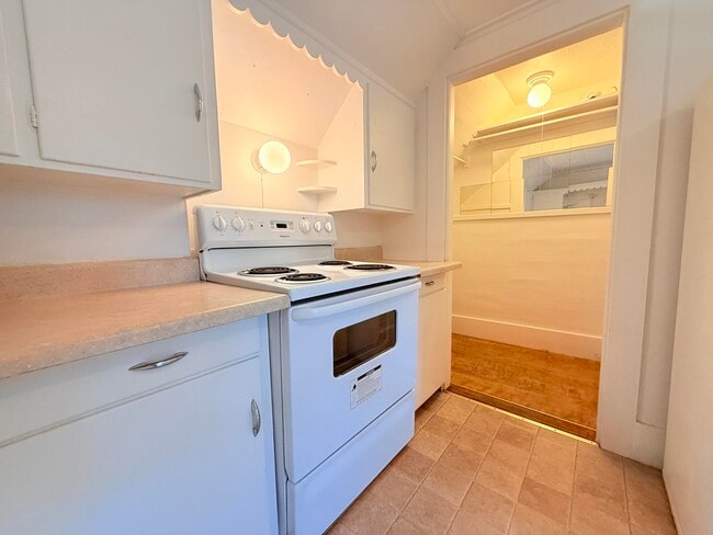 Photo - 10 Spruce Ave Unit 2