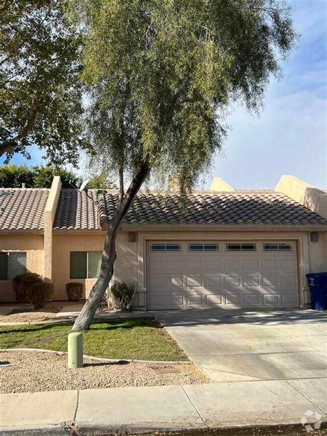 Building Photo - Sunset Mountain Villa for Rent Rental