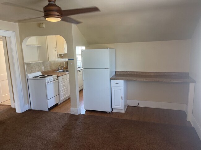 Photo - 1831 12th Ave Unidad Up