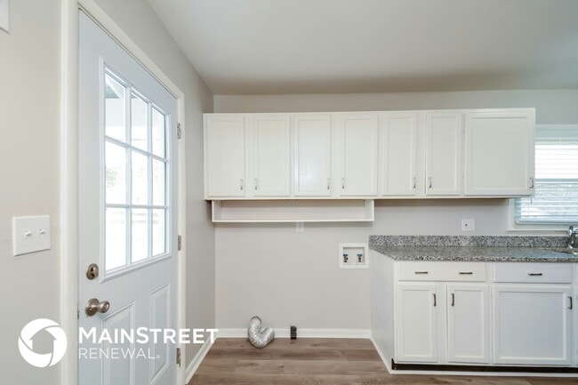 Photo - 112 Rand Cir