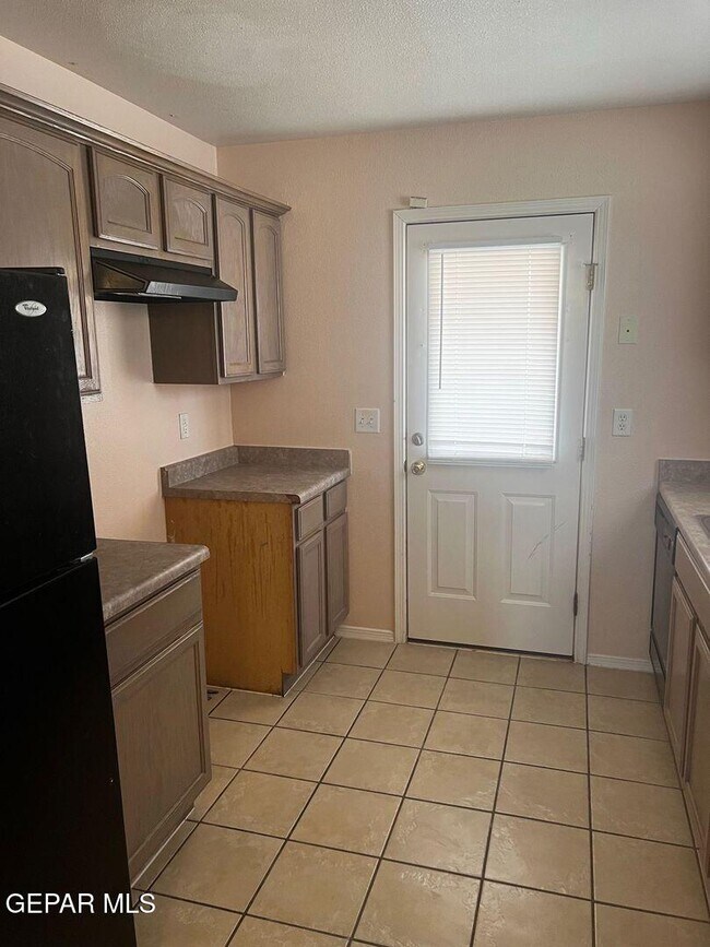 Photo - 14084 Tierra Leona Dr