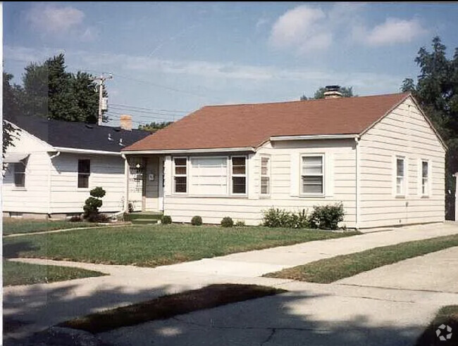 Building Photo - 1353 Euclid Ave Rental