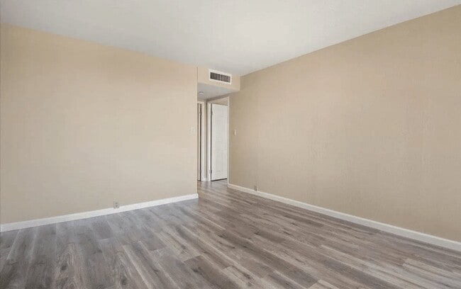 3909 Stevenson Blvd Unidad 404,