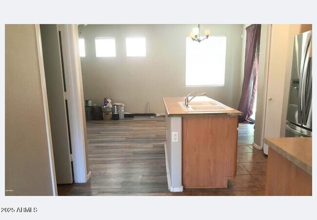 Photo - 1410 E Mobile Ln