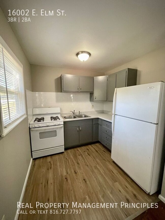 Photo - 16002 E Elm St