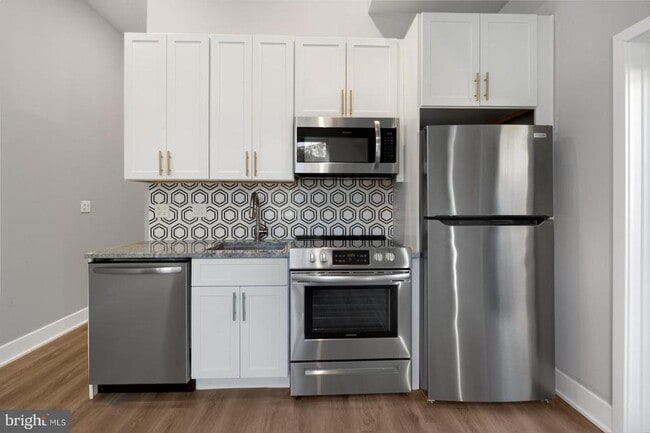 Photo - 2119 N Front St Unit 101