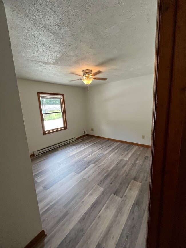 Photo - 155 Knowles Haven Ln Unit 2