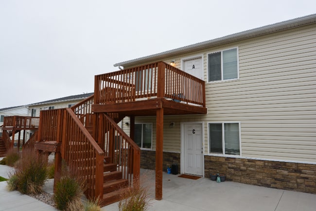 Photo - Bright 2 Bedroom Unit in a Well-Kept HOA Neighborhood