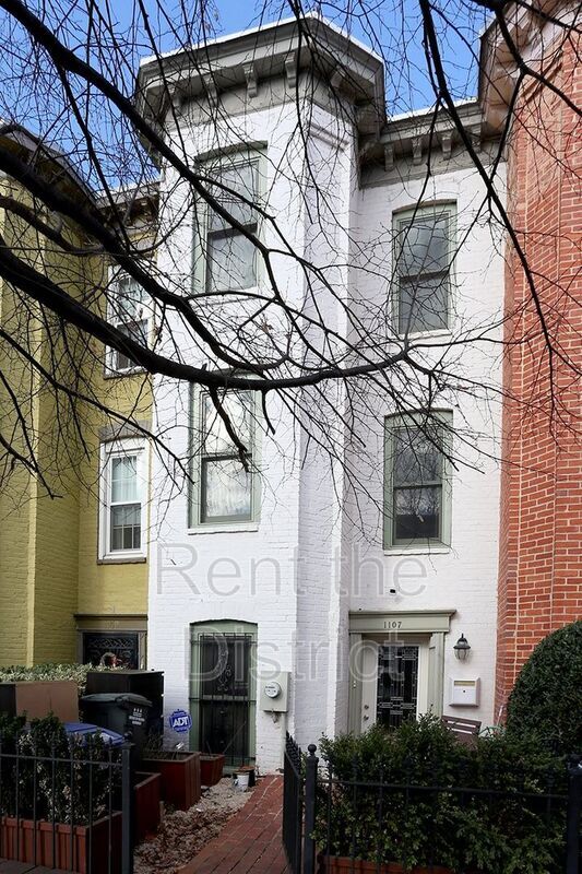 Building Photo - 1107 R St NW Rental