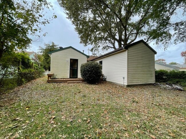 Photo - 502 Shelton Rd