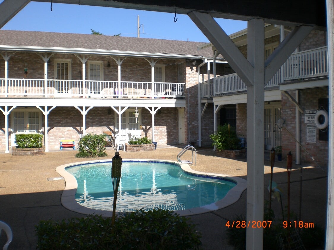 Photo - 209 Pine St (Metairie, LA)