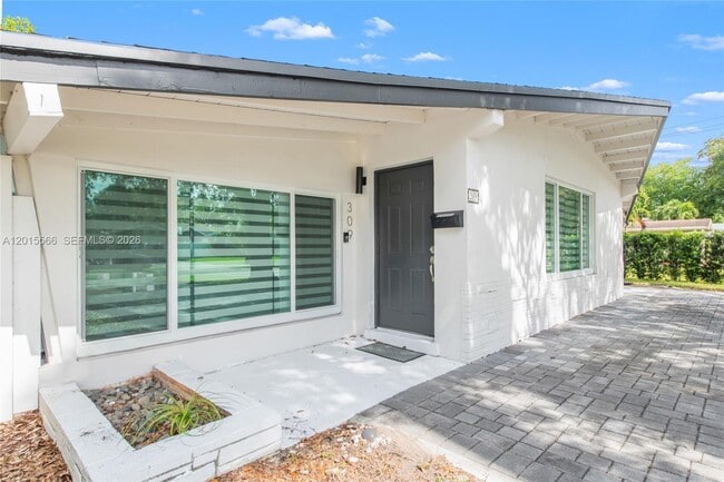 Photo - 309 NW 43rd Ave