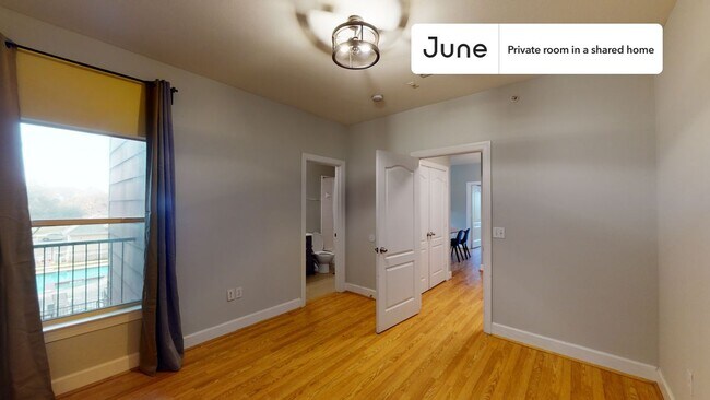 Photo - Room in Shared 4 bed/4 bath home Unit D