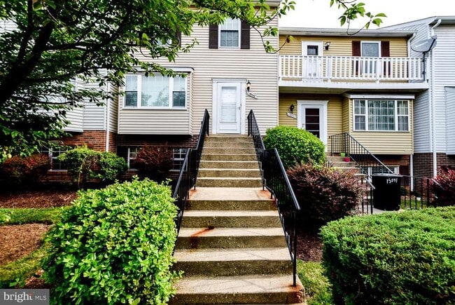 Building Photo - 15043 Cherrywood Dr Rental