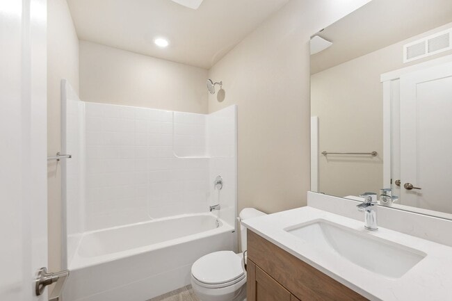 Photo - 4 Bed | 3.5 Bathroom | 1800 Sq Ft | $3,650