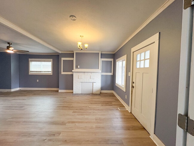 Building Photo - 3407 Graceland Ave