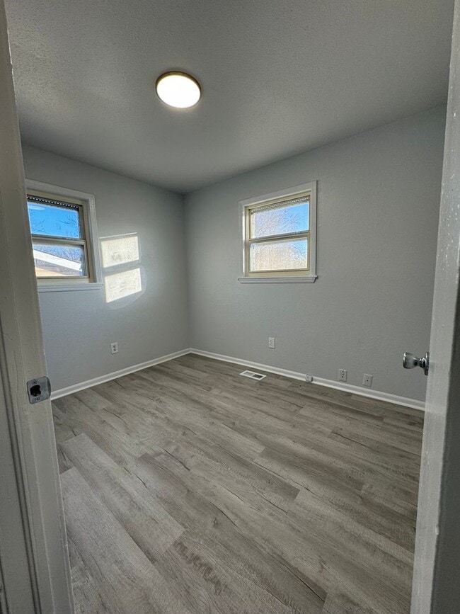 Photo - 3-Bedroom Home in a Peaceful Neighborhood
