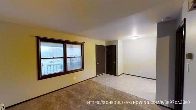 Photo - 701 Grove St
