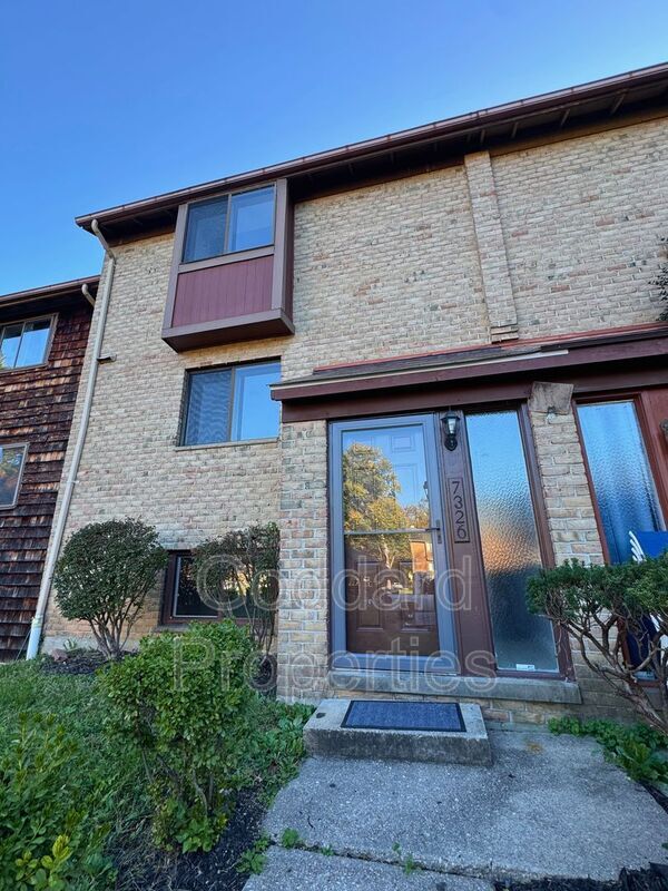 Building Photo - 7326 Mossy Brink Ct