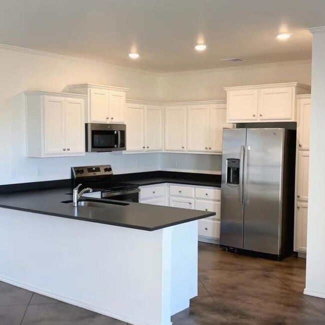 Photo - Stunning New 3/2 Townhomes