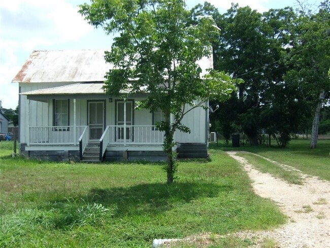 Photo - 142 Cr 202 Rd House