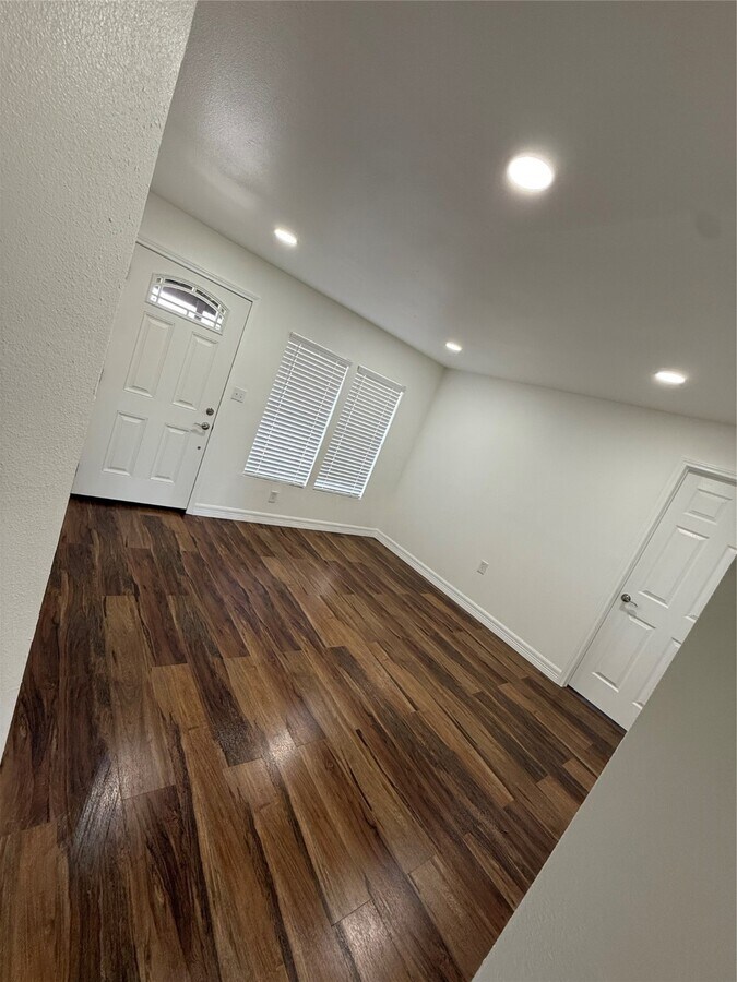 Photo - 3926 Bahler Ave