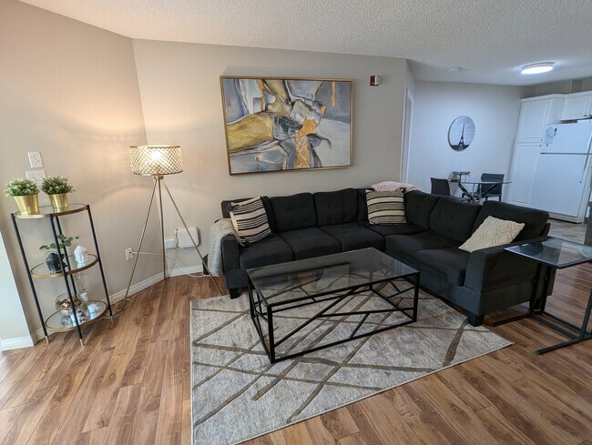 Photo - 777 3 Av SW Unit 112